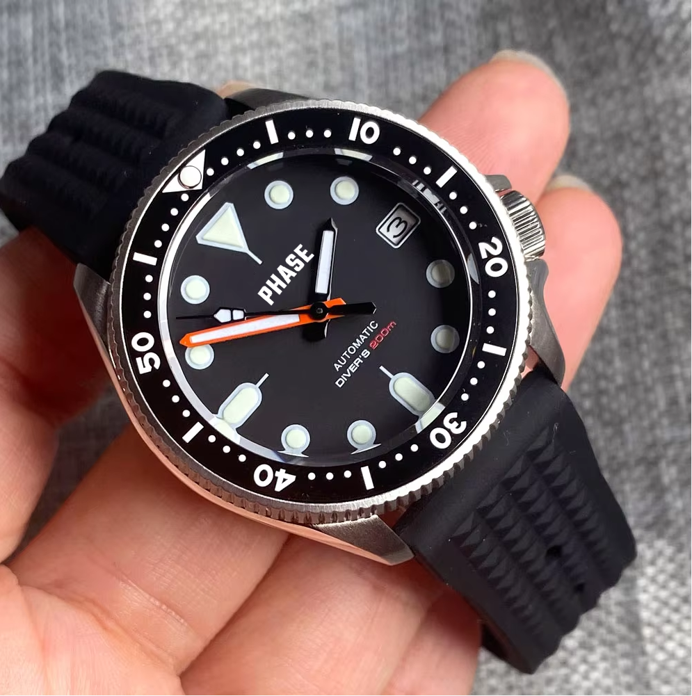 Regulator Wristwatch
